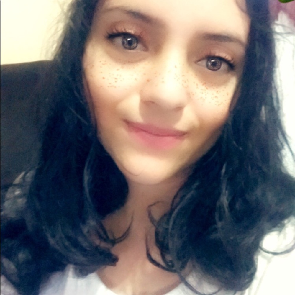 Meet your Posher, Sandra